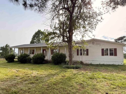 99 Candlestick Rd W, Heber Springs, AR, 72543-8429 | Card Image