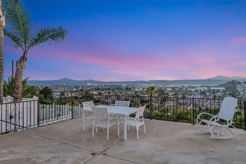 1106 Dawnridge Ave, El Cajon, CA, 92021-3306 | Card Image