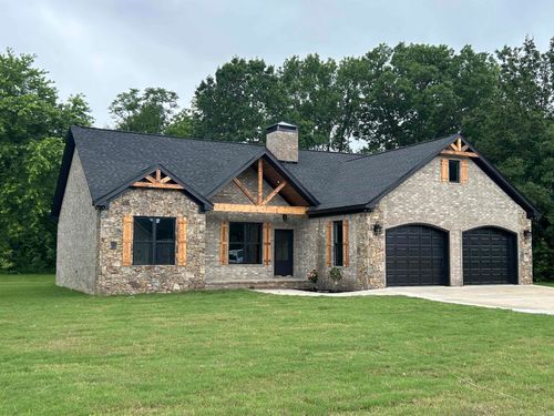 35 Winkley Shoals Trce, Heber Springs, AR, 72543-8827 | Card Image