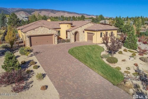 3945 Aspen Holw, Reno, NV, 89511-3263 | Card Image