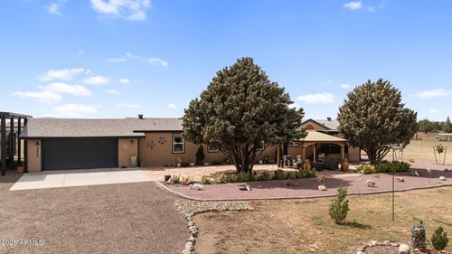 9800 N Poquito Valley Rd, Prescott Valley, AZ, 86315-7715 | Card Image