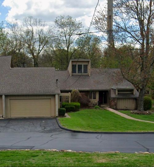 3460 E Catalpa St, Springfield, MO, 65809-1402 | Card Image