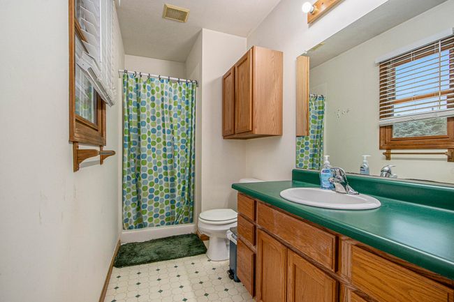 1142 N Peach Ct, House other with 4 bedrooms, 3 bathrooms and null parking in Plainwell MI | Image 12
