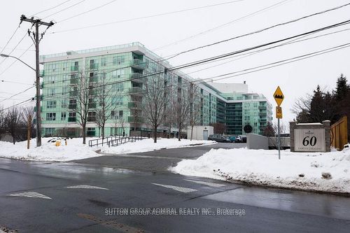 409-60 Fairfax Cres, Scarborough, ON, M1L0E1 | Card Image