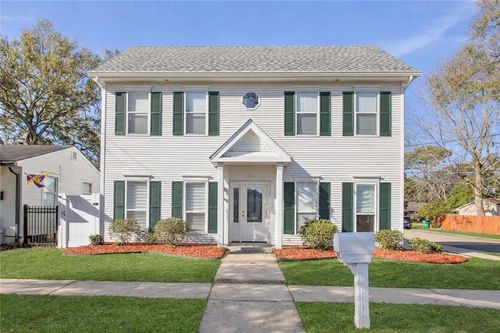 822 N Turnbull Dr, Metairie, LA, 70001-4954 | Card Image