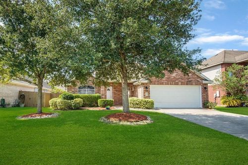 405 Magnolia Estates Dr, League City, TX, 77573-4642 | Card Image