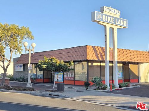 5530 Lincoln Avenue, Cypress, CA, 90630 | Card Image