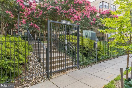 apt-115-212 Oakwood St Se, WASHINGTON, DC, 20032-1755 | Card Image