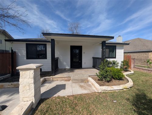 2423 Maryland Ave, Dallas, TX, 75216-2324 | Card Image