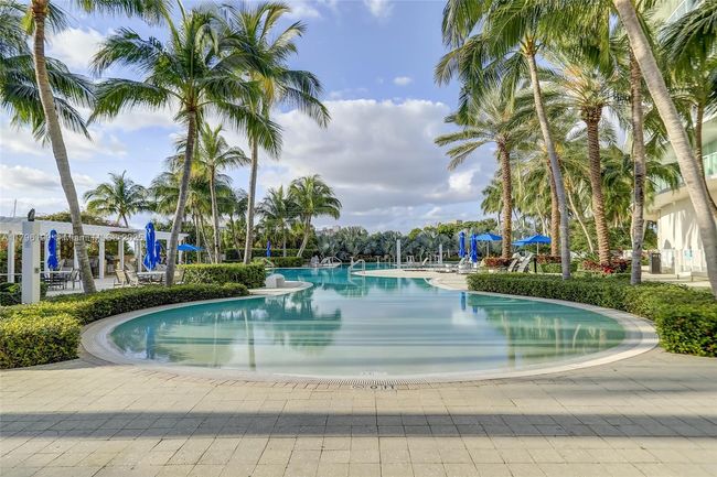 APT-514 - 1 N Ocean Blvd, Condo with 2 bedrooms, 2 bathrooms and null parking in Pompano Beach FL | Image 38
