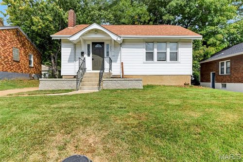 9515 Marlowe Ave, Overland, MO, 63114-3317 | Card Image