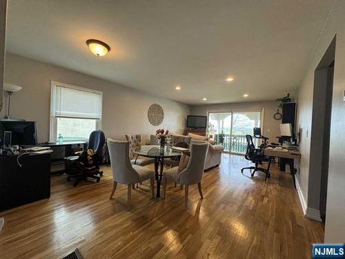 368 Harrison Ave, Lodi, NJ, 07644-1121 | Card Image