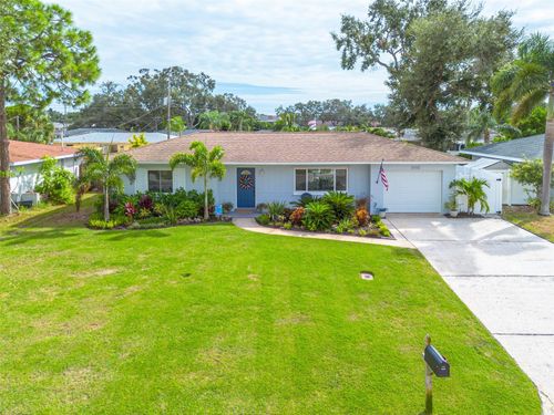 11352 61st Ave, SEMINOLE, FL, 33772-6635 | Card Image