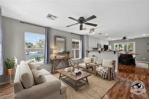 1176 Paradise Desert Ave, Henderson, NV, 89002-8919 | Card Image