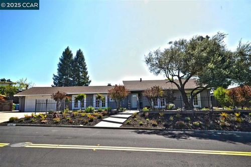 56 Bates Blvd, Orinda, CA, 94563-2816 | Card Image