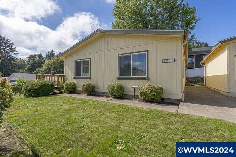 Summer St, Salem, OR 97302