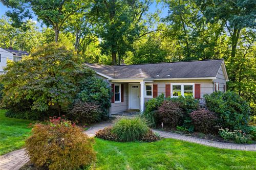 47 Waterbury Parkway, Cortlandt, NY, 10567 | Card Image