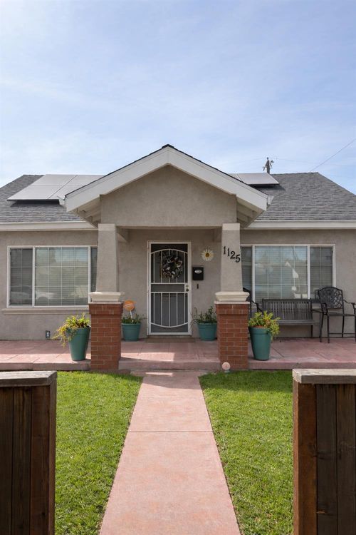 1125 Carlton Avenue, Stockton, CA, 95203 | Card Image