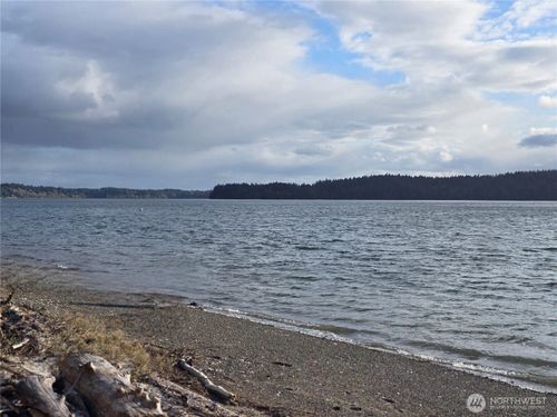 19 .38 ac E Burgundy Road, Shelton, WA, 98584 | Card Image