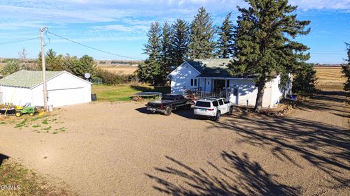 16112 29th St Nw, Fairview, MT, 59221-9315 | Card Image