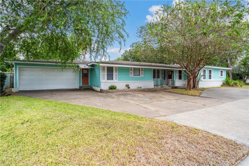 310 Doddridge Street, Corpus Christi, TX, 78411 | Card Image