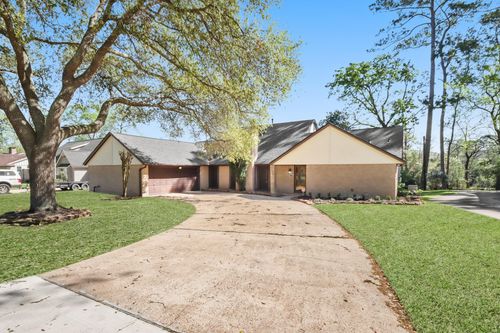 1134 Chestnut Ridge Rd, Kingwood, TX, 77339-3461 | Card Image