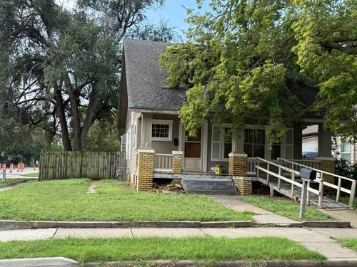 401 Morrison Ave, Salina, KS, 67401-4029 | Card Image