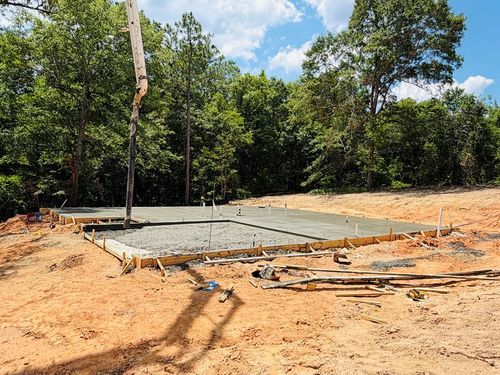 8 Hill St, Phenix City, AL, 36869-3413 | Card Image