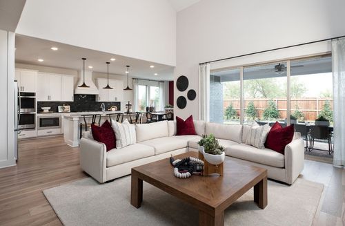 719 Bluestem St, Mansfield, TX, 76063-7318 | Card Image