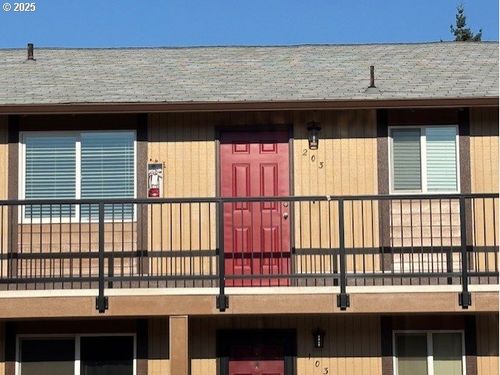 203-3404 19th Ave, Forest Grove, OR, 97116-2030 | Card Image