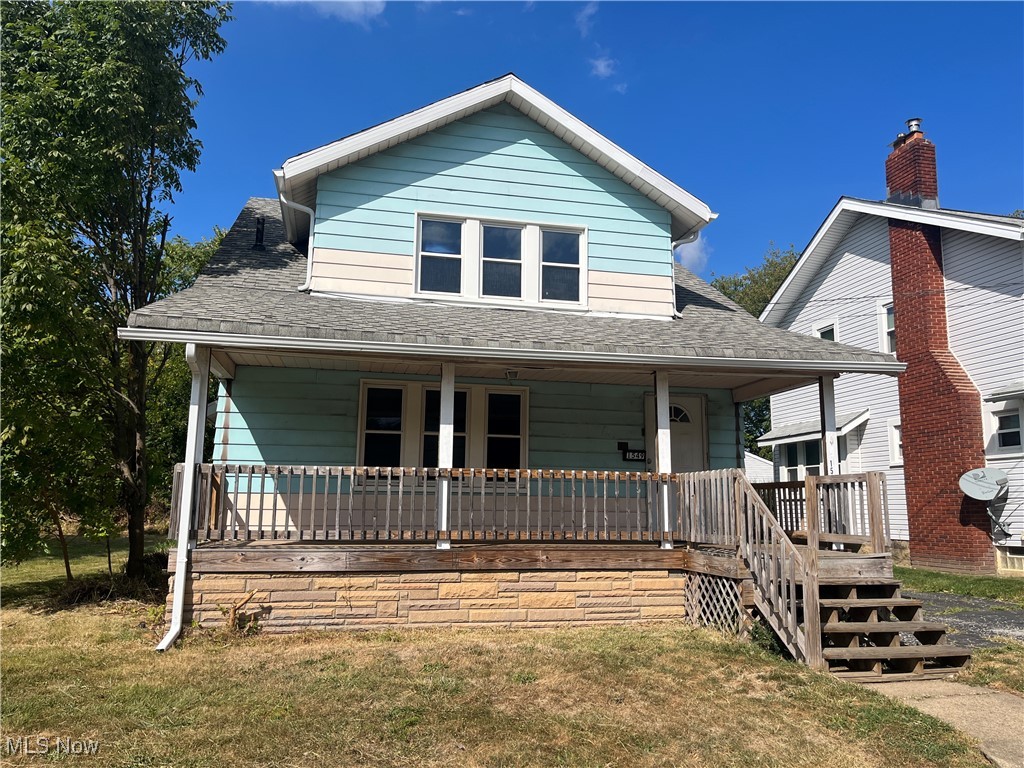 Merrill Ave, Akron, OH 44306