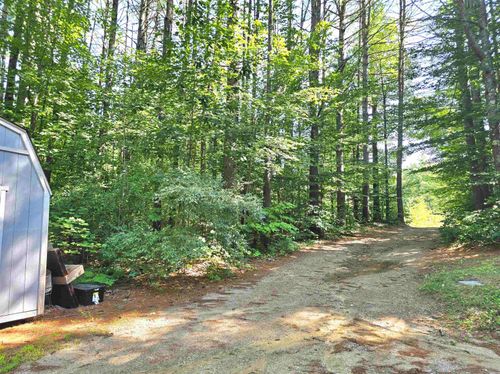 21 Wildwood Rd, Albany, NH, 03818-7336 | Card Image