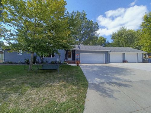 138 Ridge Rd, Morris, MN, 56267-1578 | Card Image