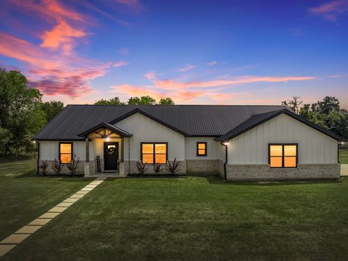 850 County Road 322, Rockdale, TX, 76567-4610 | Card Image