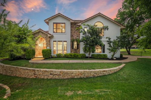402 Zephyr St, Lakeway, TX, 78734-5162 | Card Image
