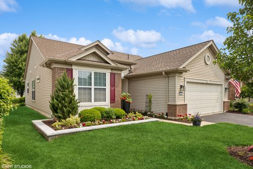 2771 Cascade Falls Cir, Elgin, IL, 60124-3116 | Card Image