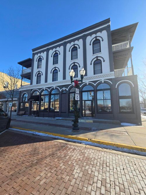 104 E Delavan Ave, Delavan, WI, 53115 | Card Image