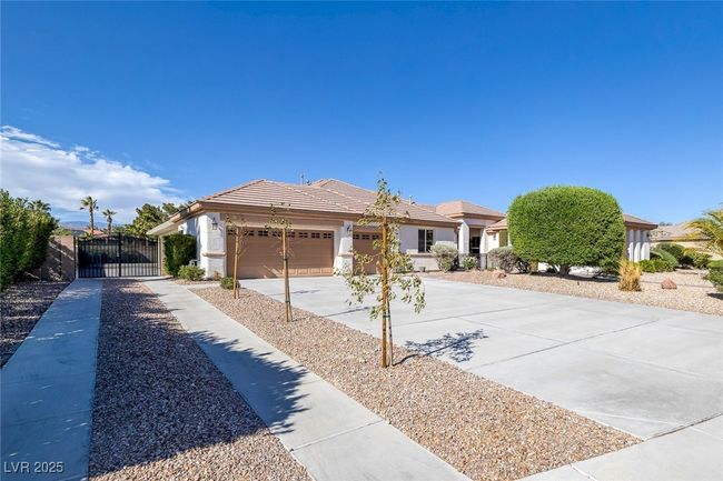 5858 Majestic Tide Ave, House other with 4 bedrooms, 4 bathrooms and null parking in Las Vegas NV | Image 60