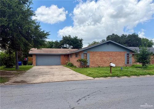 3101 N 27th St, McAllen, TX, 78501-6214 | Card Image