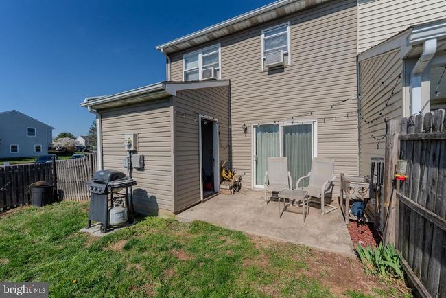 522 Colonial Dr, Townhouse with 3 bedrooms, 1 bathrooms and null parking in EAST GREENVILLE PA | Image 34