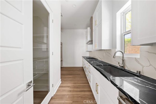 20414 W Marlow Ln, House other with 5 bedrooms, 6 bathrooms and 2 parking in Porter Ranch CA | Image 23