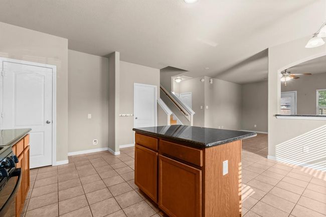 2827 Lockeridge Oaks Dr, House other with 4 bedrooms, 3 bathrooms and 2 parking in Spring TX | Image 12