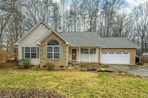 1609 Underpass Rd, Advance, NC, 27006-7535 | Card Image