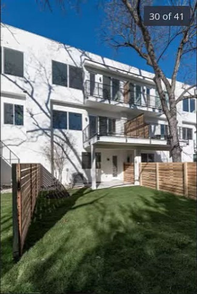 UNIT-8 - 1801 E 2 Nd St, Condo with 3 bedrooms, 4 bathrooms and 2 parking in Austin TX | Image 34