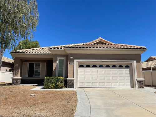 5819 Sleepy Hollow Rd, Banning, CA, 92220-6697 | Card Image