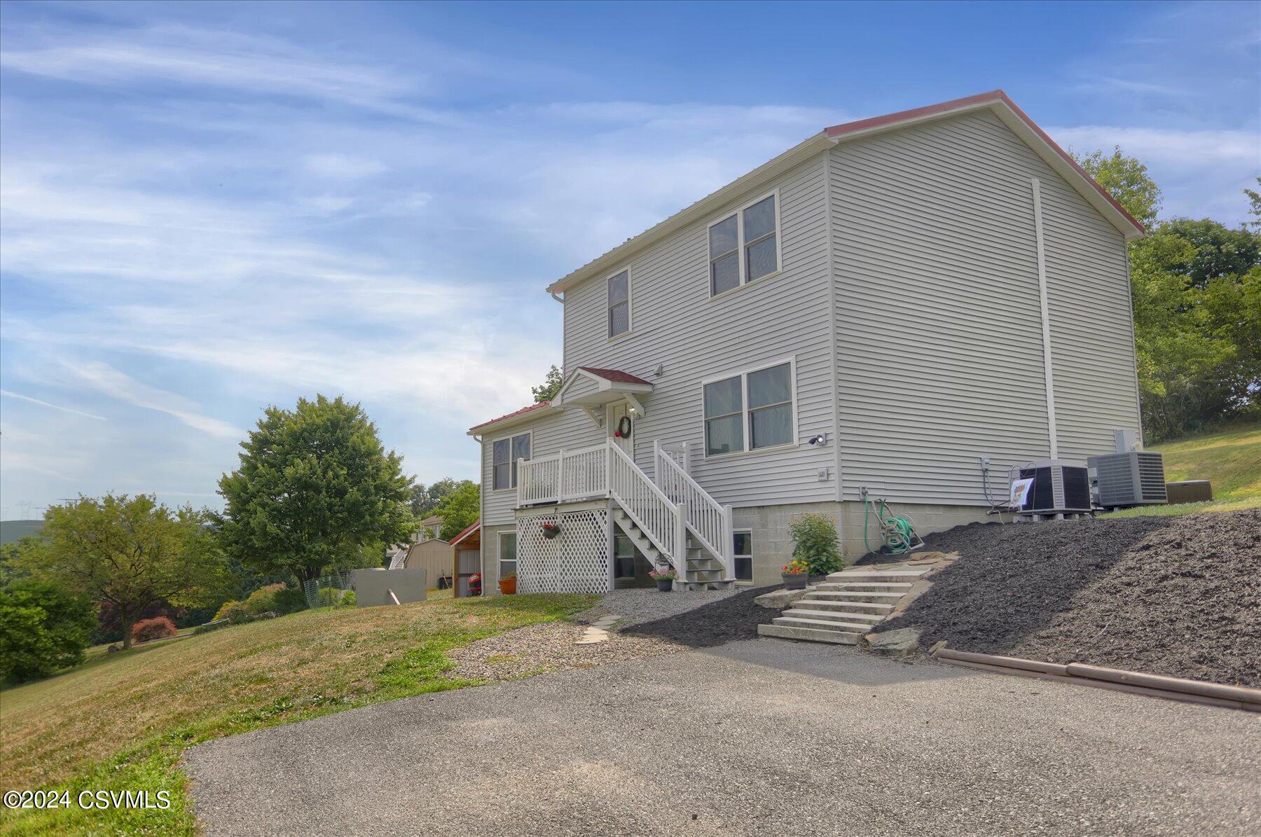 Mutchler Rd, Danville, PA 17821