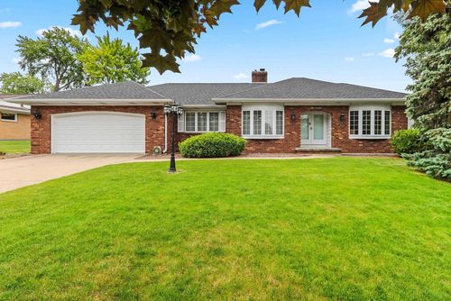 161 St Marys Boulevard, ALLOUEZ, WI, 54301 | Card Image