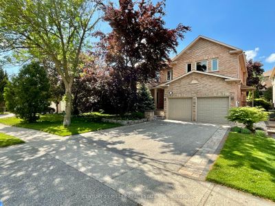 1359 Fieldcrest Lane, House other with 4 bedrooms, 4 bathrooms and 4 parking in Oakville ON | Image 2