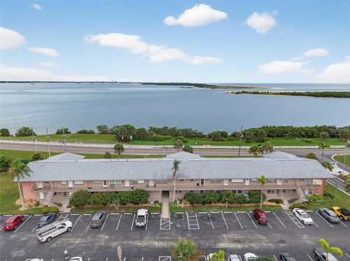 apt-101-2 Causeway Blvd, DUNEDIN, FL, 34698-8501 | Card Image