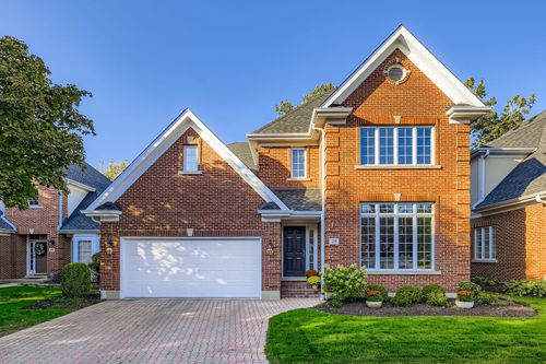 28 Windsor Dr, Elmhurst, IL, 60126-3971 | Card Image